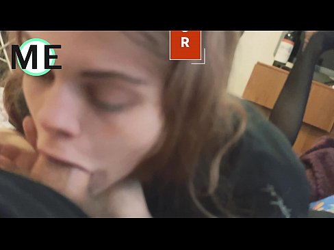 ❤️ Пишка в гърлото, скъсан чорапогащник и скъсани токчета ️ Домашно порно в bg.xxxdesichudai.ru ☑